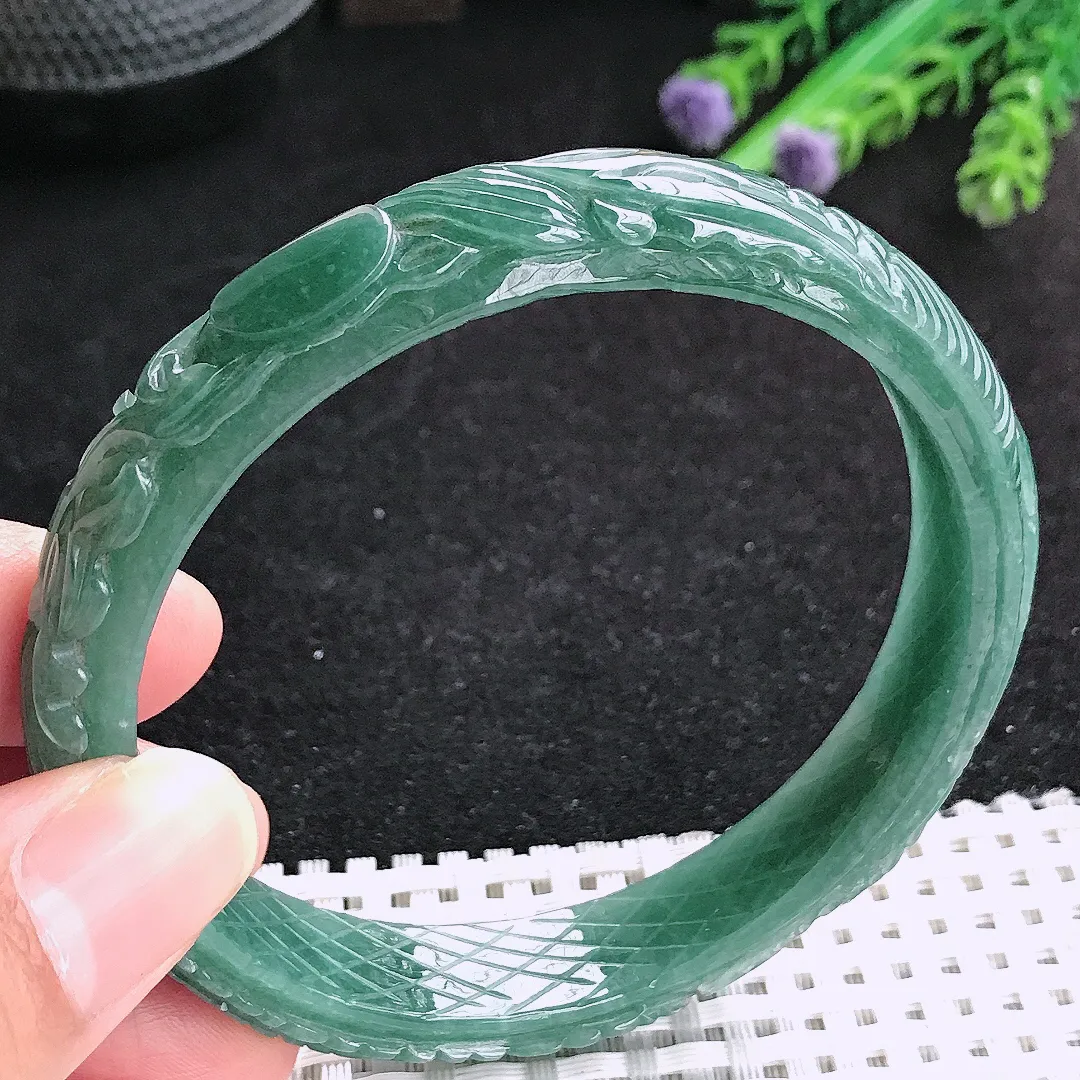 自然光61.5/11.8/7.2老坑精美温润满色雕花手镯翡翠玉镯百搭