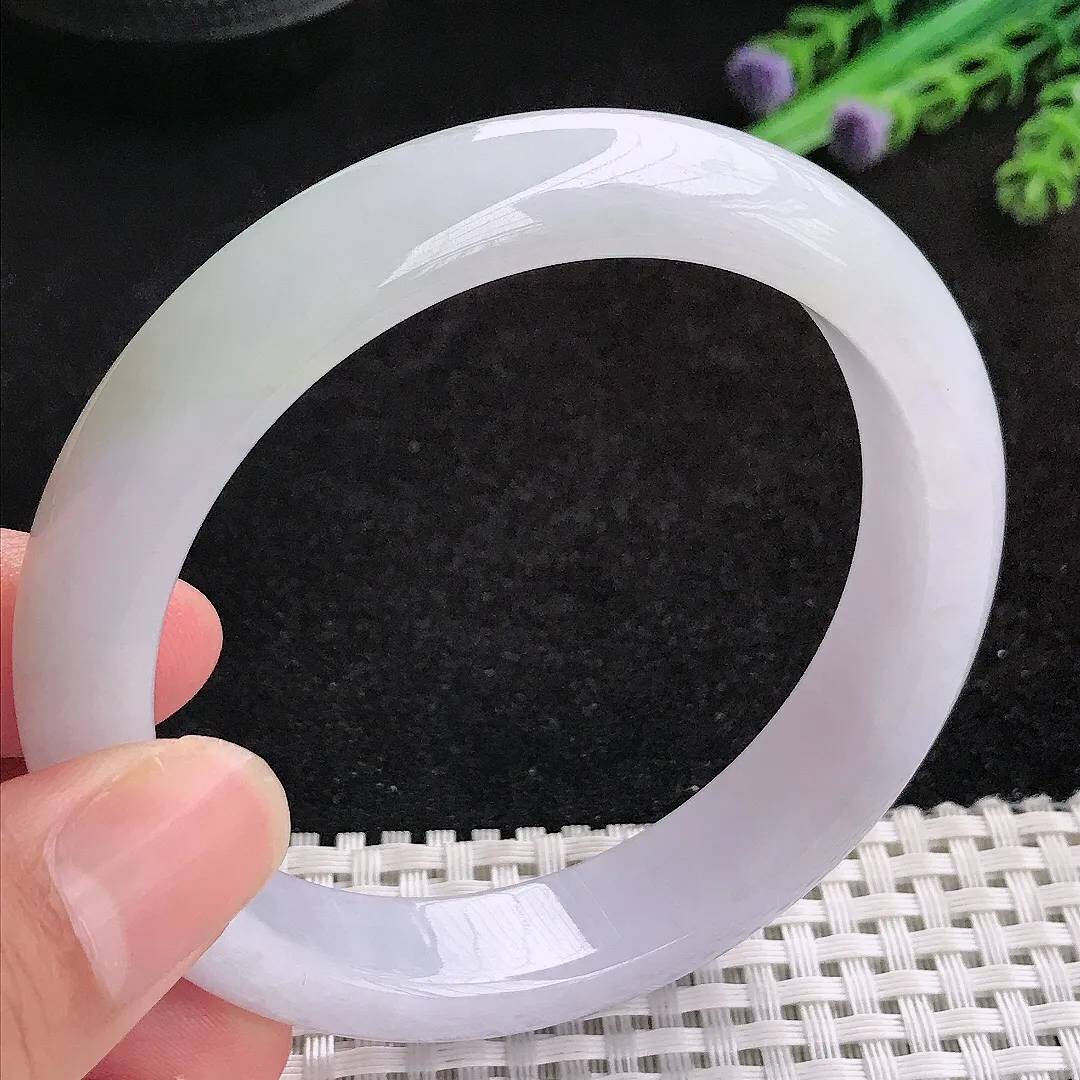 自然光60/12.8/8.5大圈口老坑精美温润飘阳绿手镯翡翠玉镯百搭