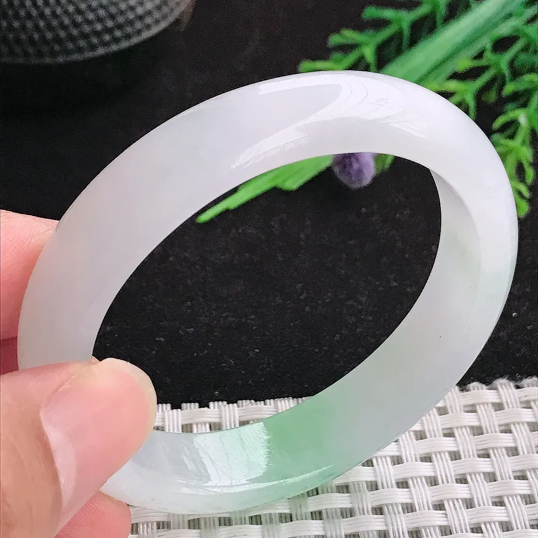自然光50.5/46.5/12.6/7.3小圈口老坑冰胶水灵飘绿贵妃手镯翡翠玉镯百搭