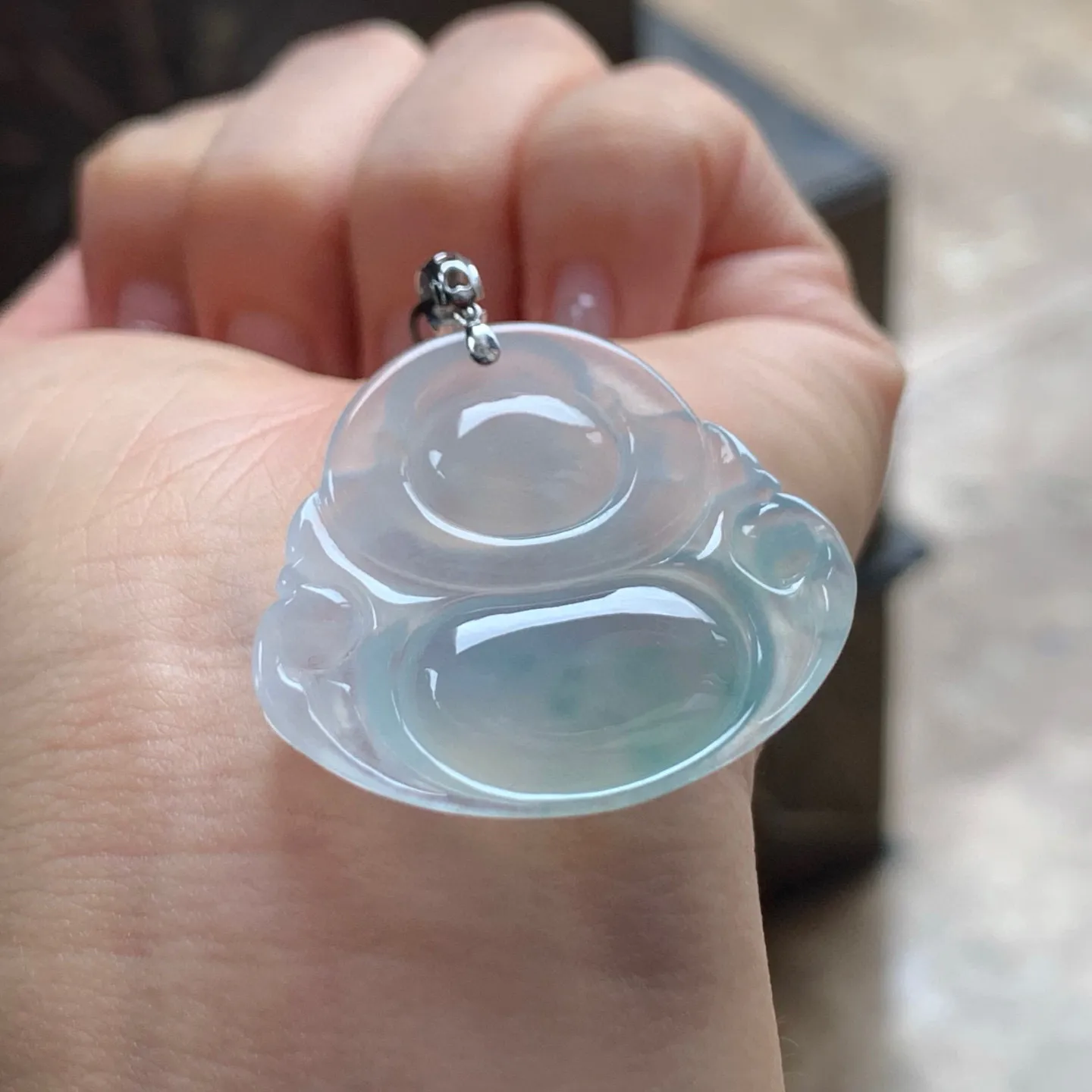 冰种飘花坐佛
笑口常开～