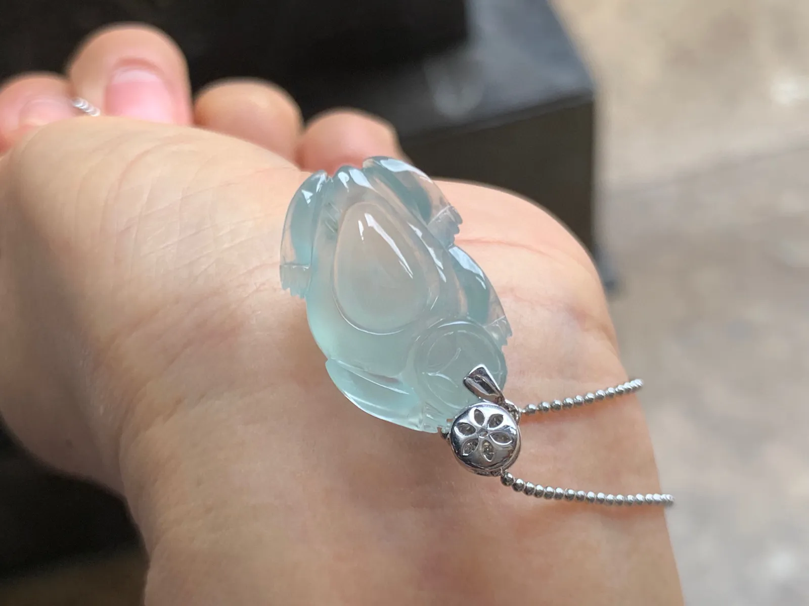 冰种招财金蟾 金扣