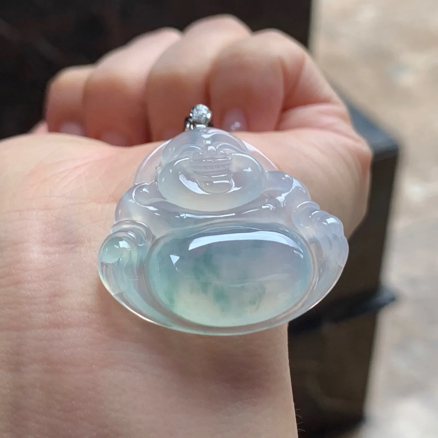 冰种飘花坐佛
笑口常开～