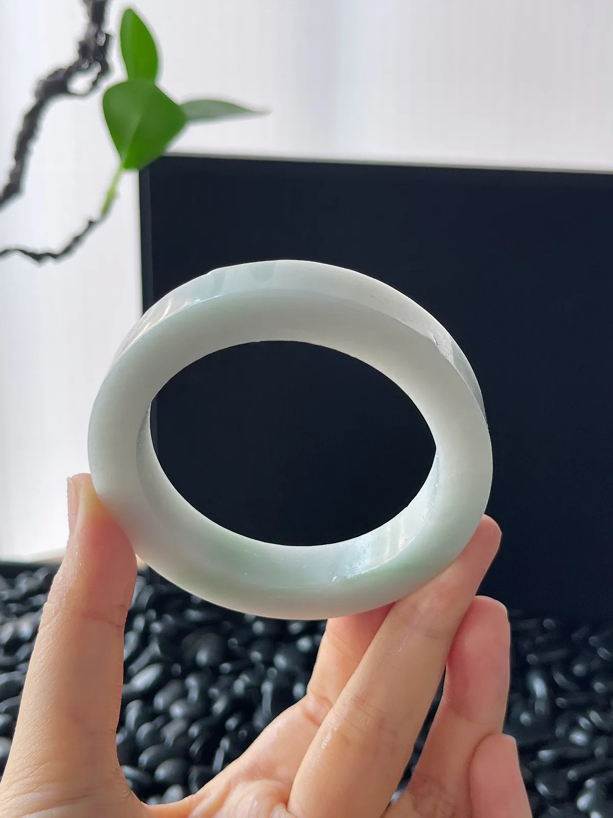 翡翠镯饼，⭕️正圈最大做55，圆条最大做51；最小做53.8