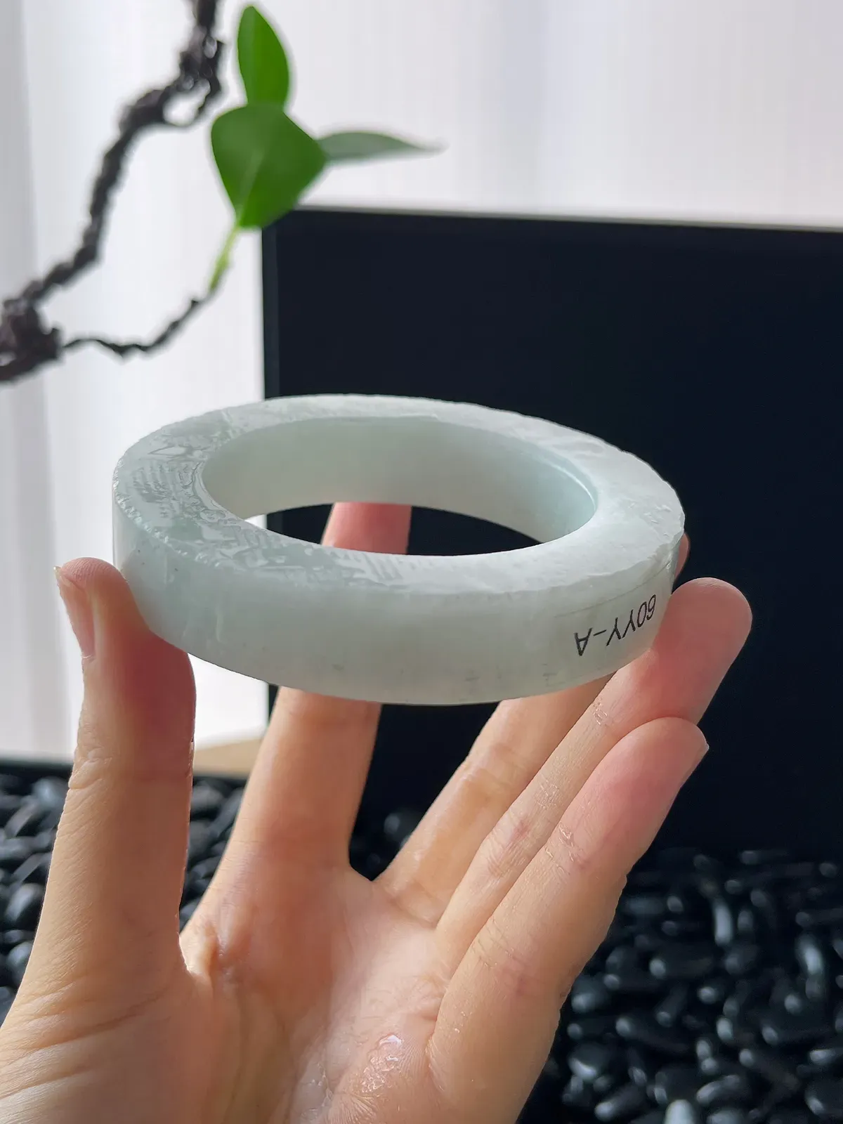 翡翠镯饼，⭕️正圈最大做58，圆条最大做54；最小做52.3