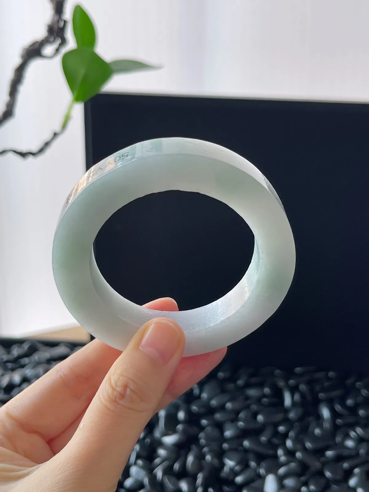 翡翠毛胚，⭕️正圈最大做52，圆条最大做48；最小做49