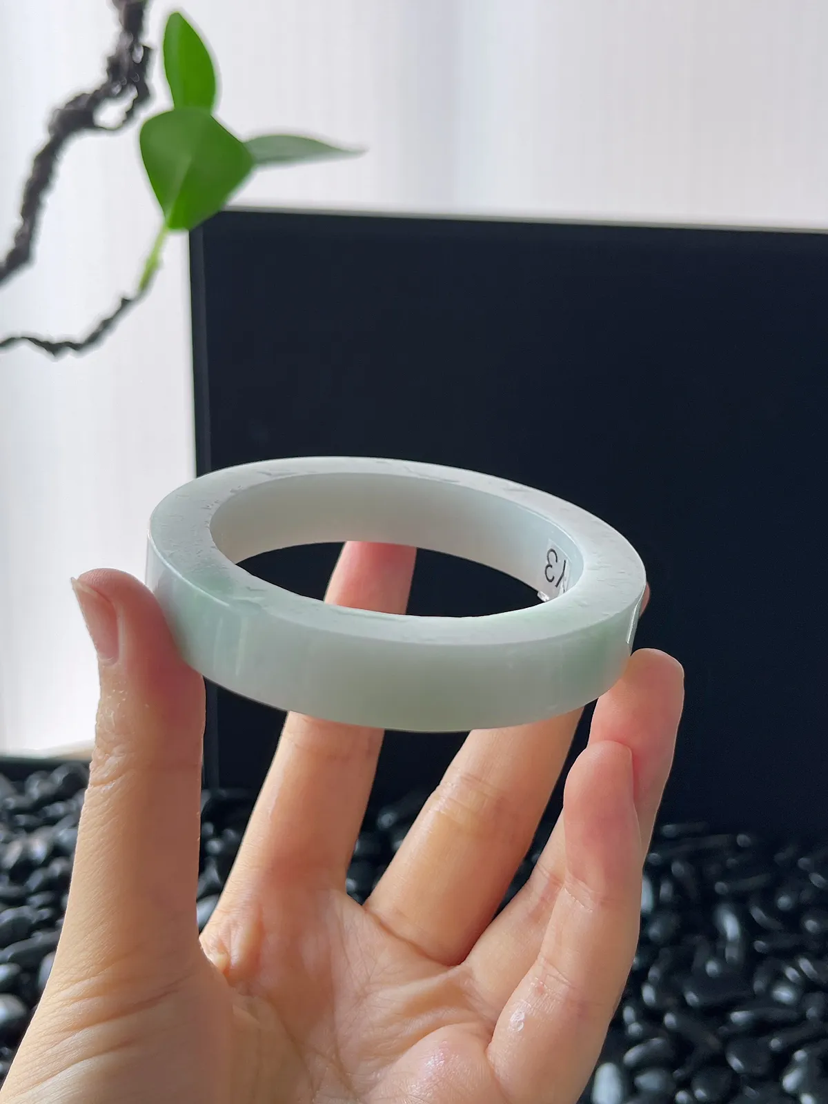 翡翠镯饼，⭕️正圈最大做55，圆条最大做51；最小做53.8