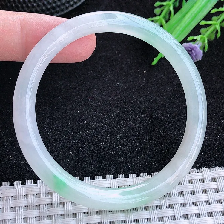 自然光53.5/6.5/7.3老坑冰胶水灵飘绿细条圆条手镯翡翠玉镯百搭