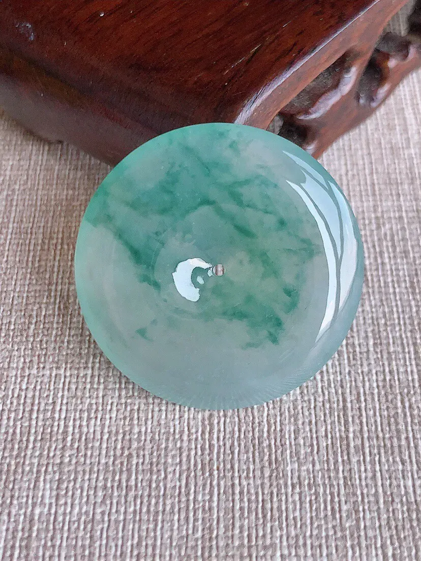a货翡翠老坑冰种飘花平安扣吊坠，尺寸33.5×6mm 重量14.28g 0809