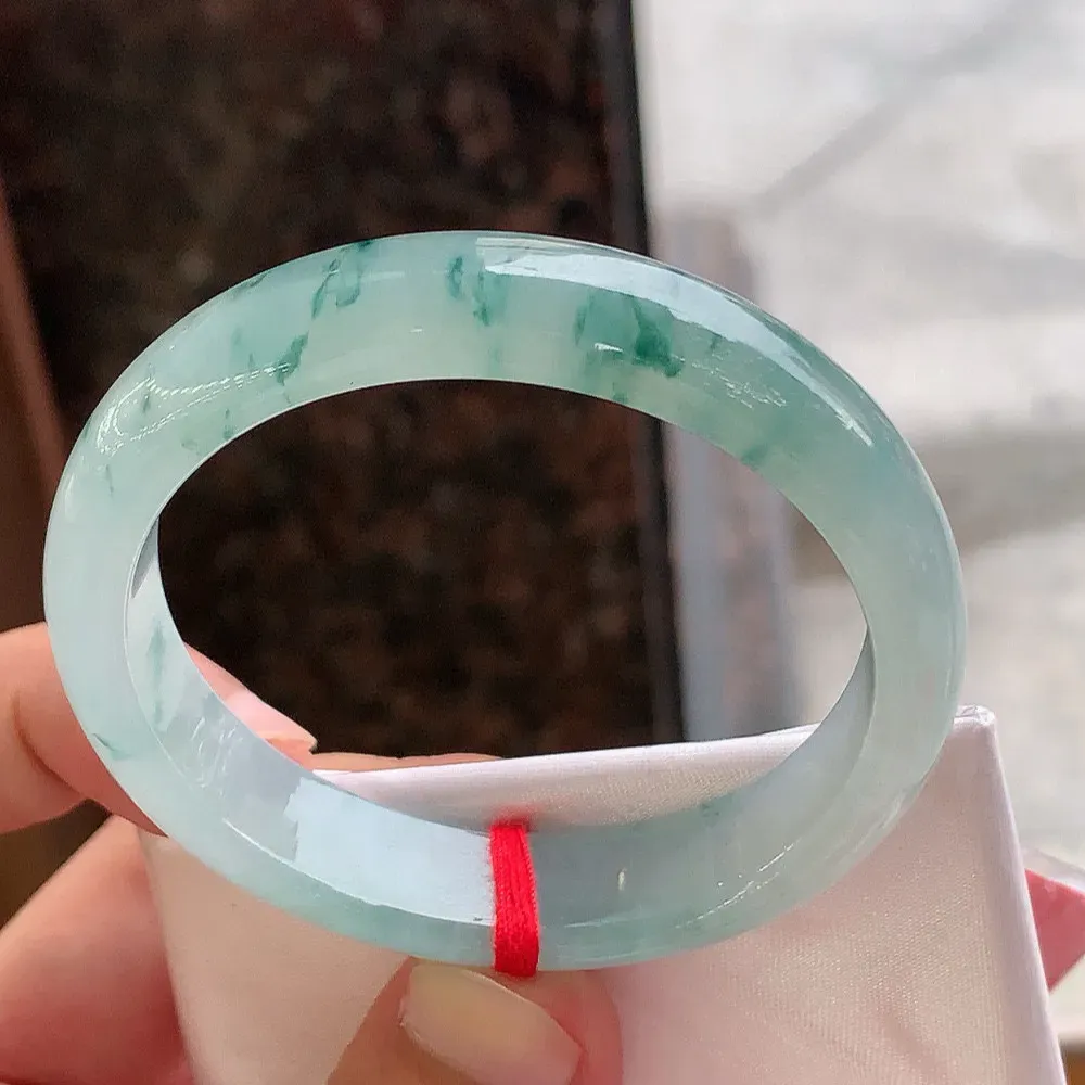 正圈高冰飘花 无瑕 尺寸:53.6/12.6/7.1 花美🥰🥰