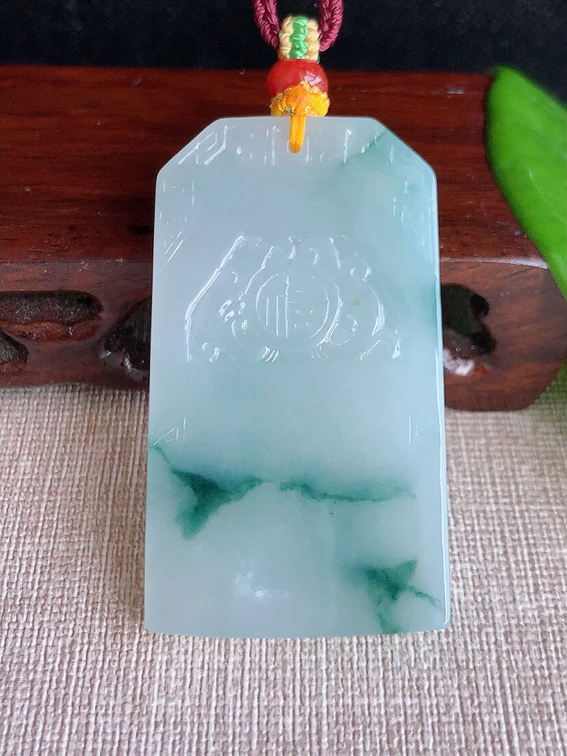 a货翡翠老坑冰种飘花仿古无事牌吊坠 尺寸54.2×31×6mm 重量34.10g 0809