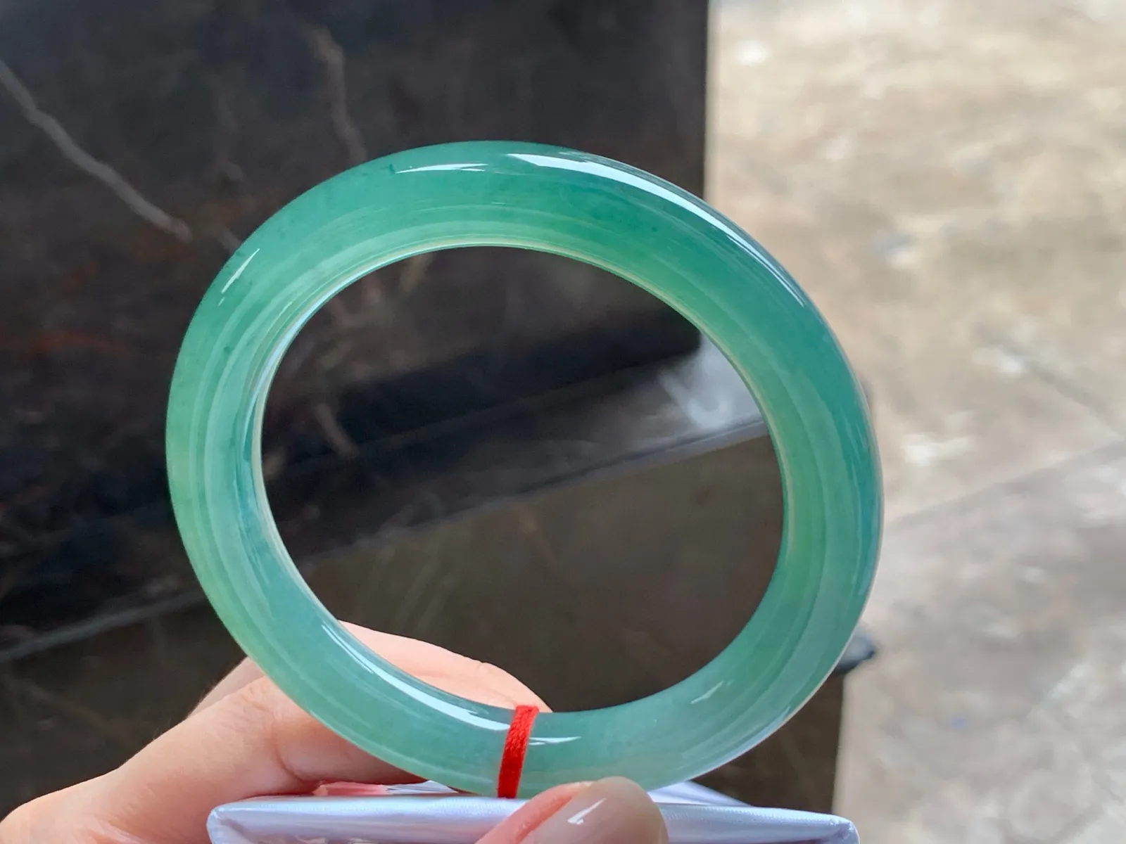 冰种油青福镯
种好59/10.6mm