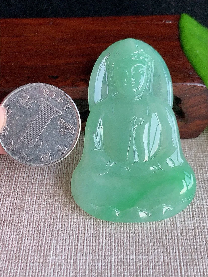 a货翡翠老坑冰种满绿一刀切观音吊坠 尺寸55×36.6×5mm 重量18.09g 0810