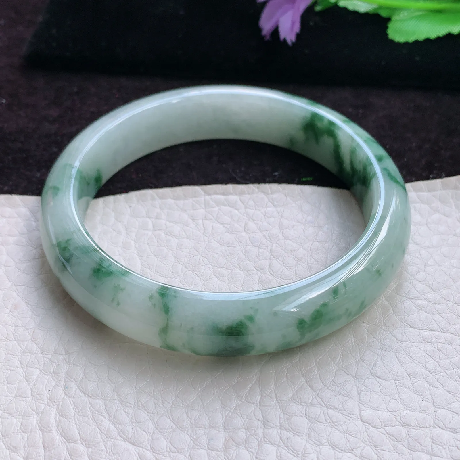 Ll实拍58.5*13*8平安镯 天然缅甸翡翠细润飘花宽边玉镯子 玉手环