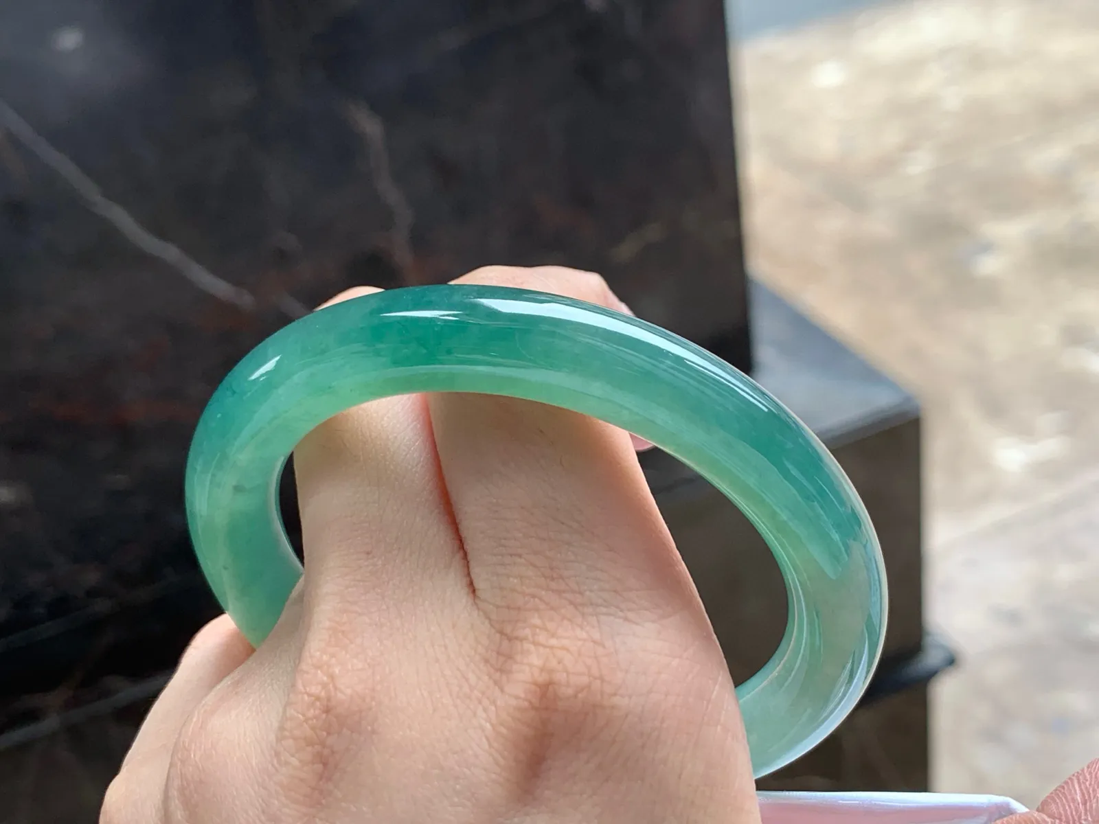 冰种油青福镯
种好59/10.6mm