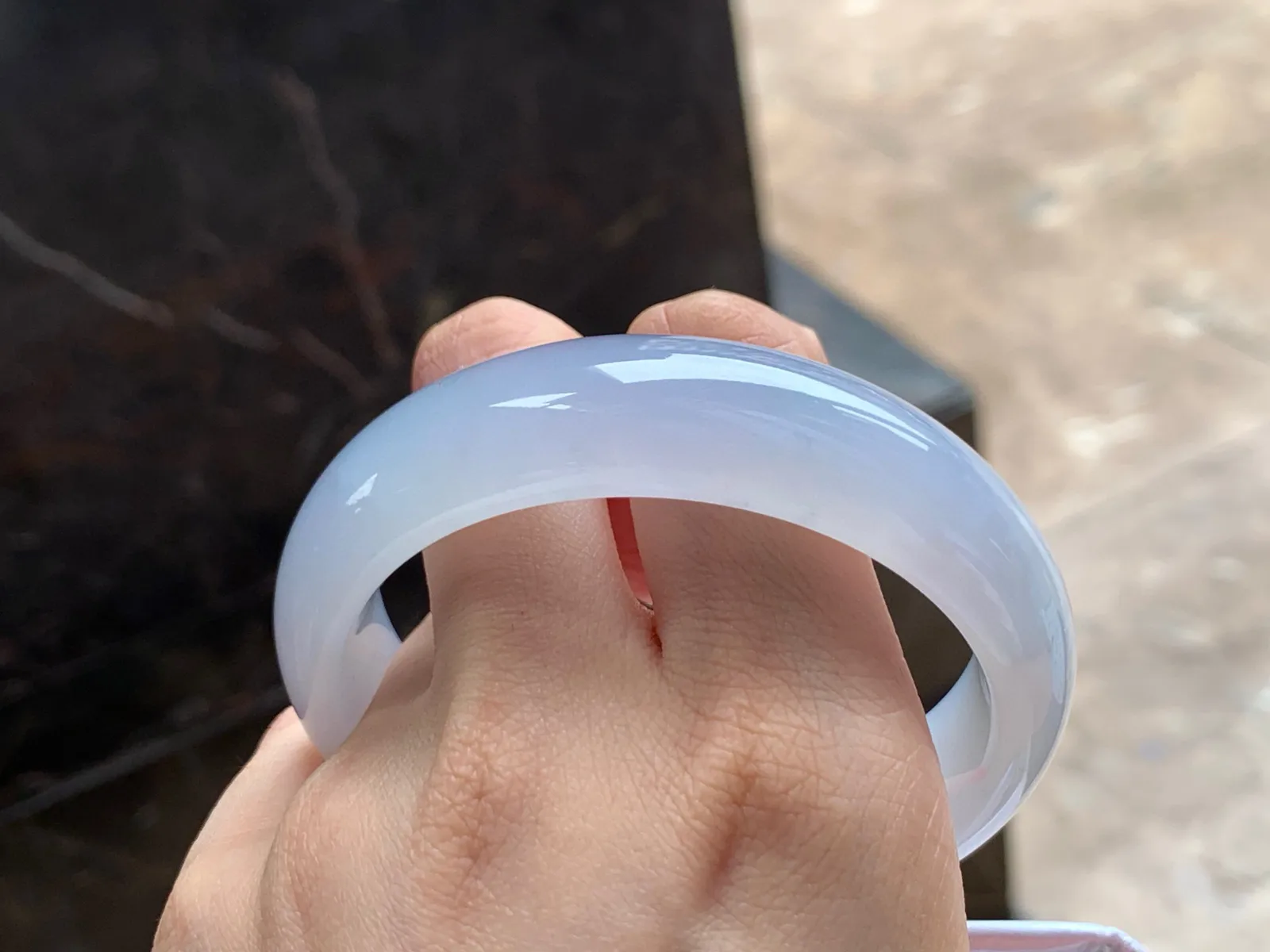 冰种粉春宽版手镯
种好58/16.6/9mm