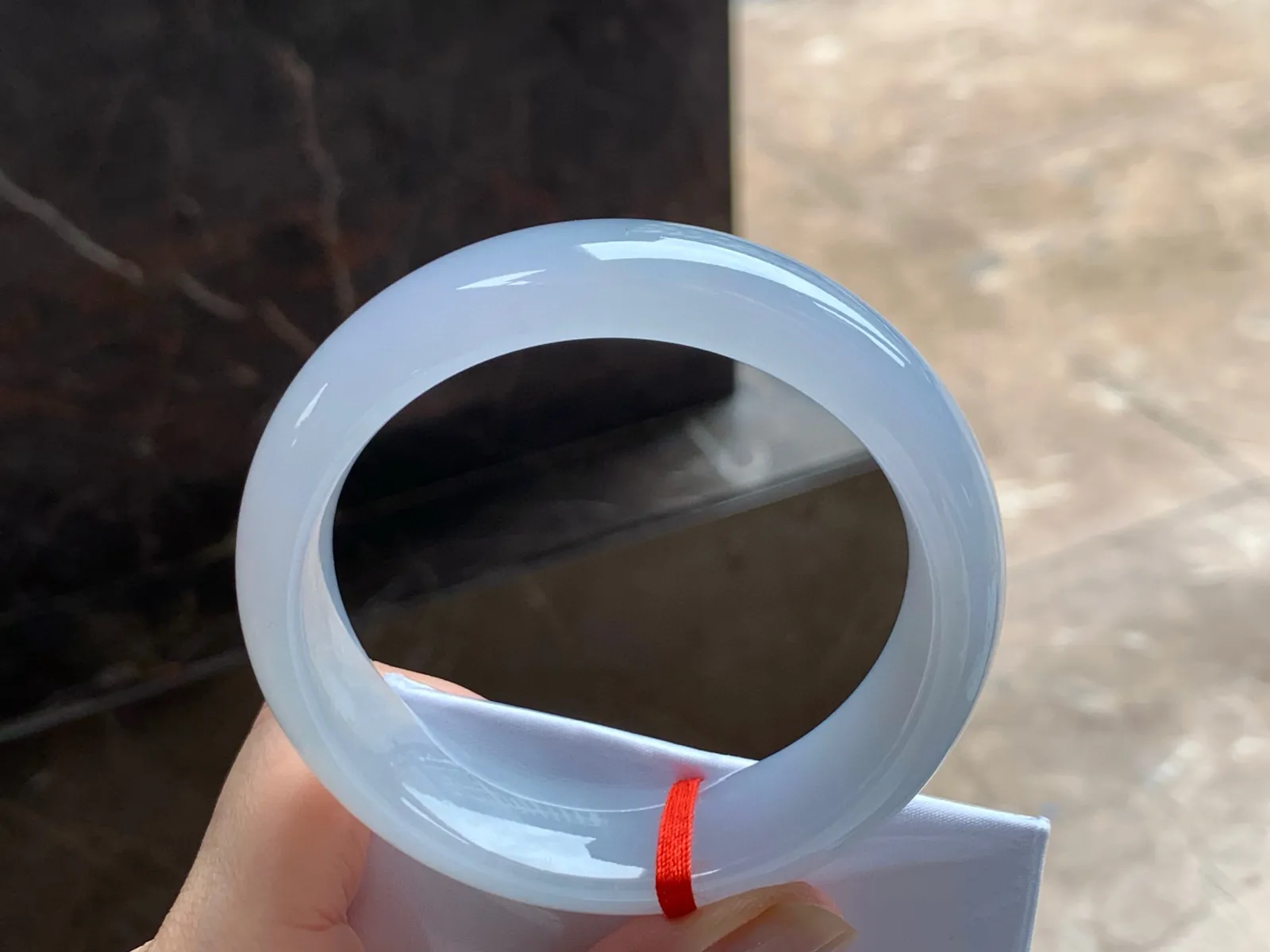 冰种粉春宽版手镯
种好58/16.6/9mm