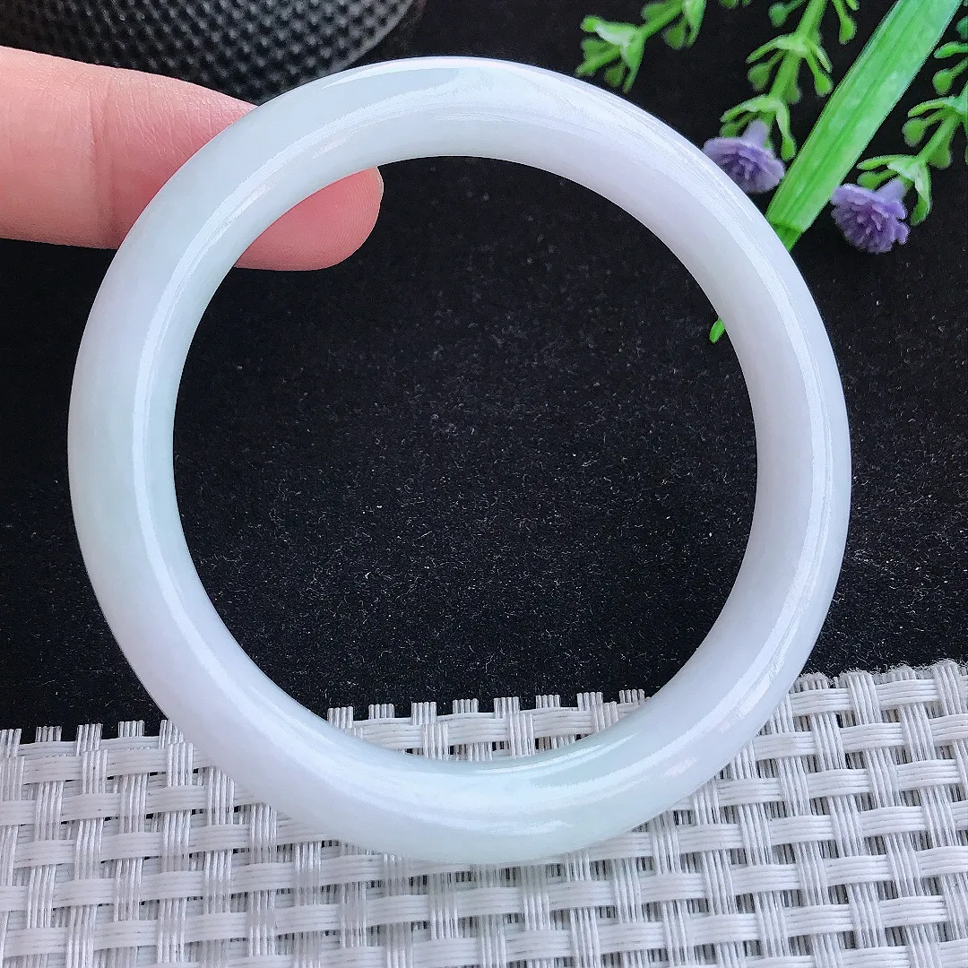 自然光56/8.3/8.8老坑秀气冰润白月光圆条手镯翡翠玉镯女款百搭