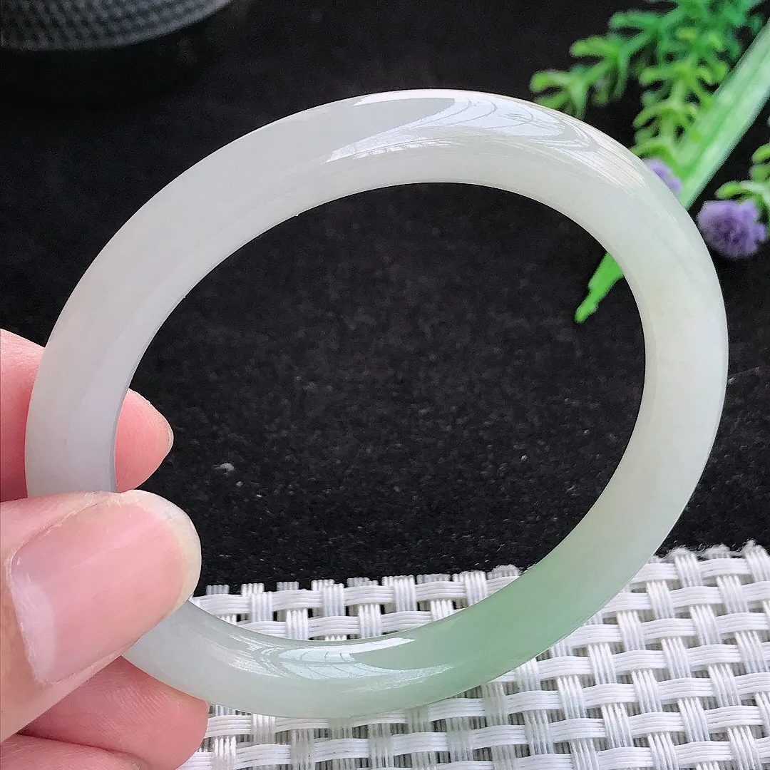 自然光53.5/8老坑冰胶水灵冰晴圆条手镯翡翠玉镯女款百搭