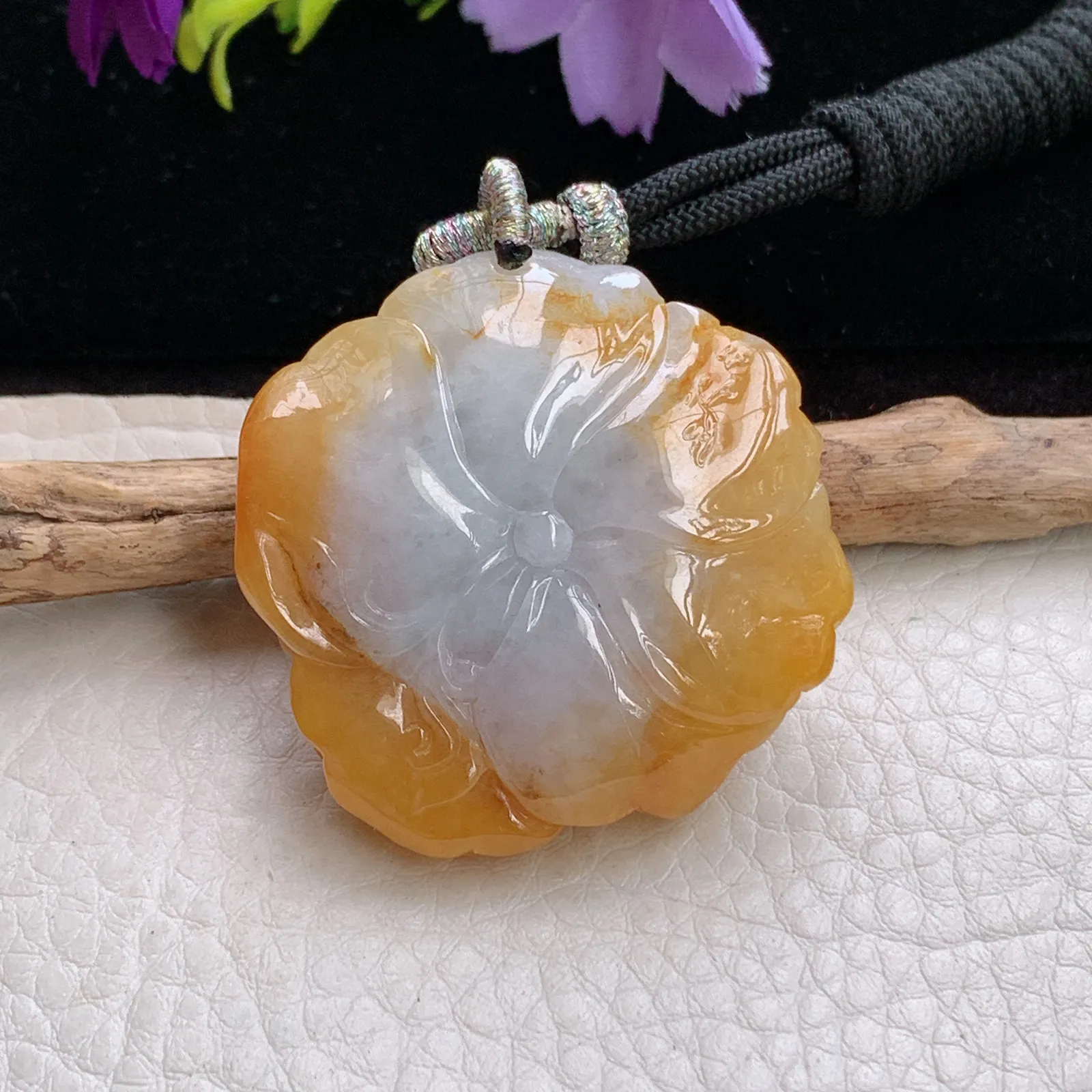 mut实拍38*38.2*15.4缅甸翡翠A货精雕双彩花开富贵玉吊坠 毛衣坠