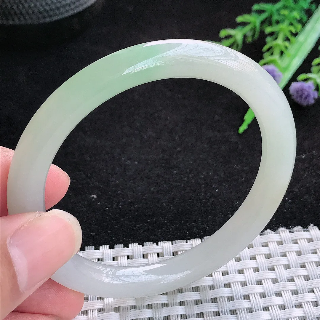 自然光53.5/8老坑冰胶水灵冰晴圆条手镯翡翠玉镯女款百搭