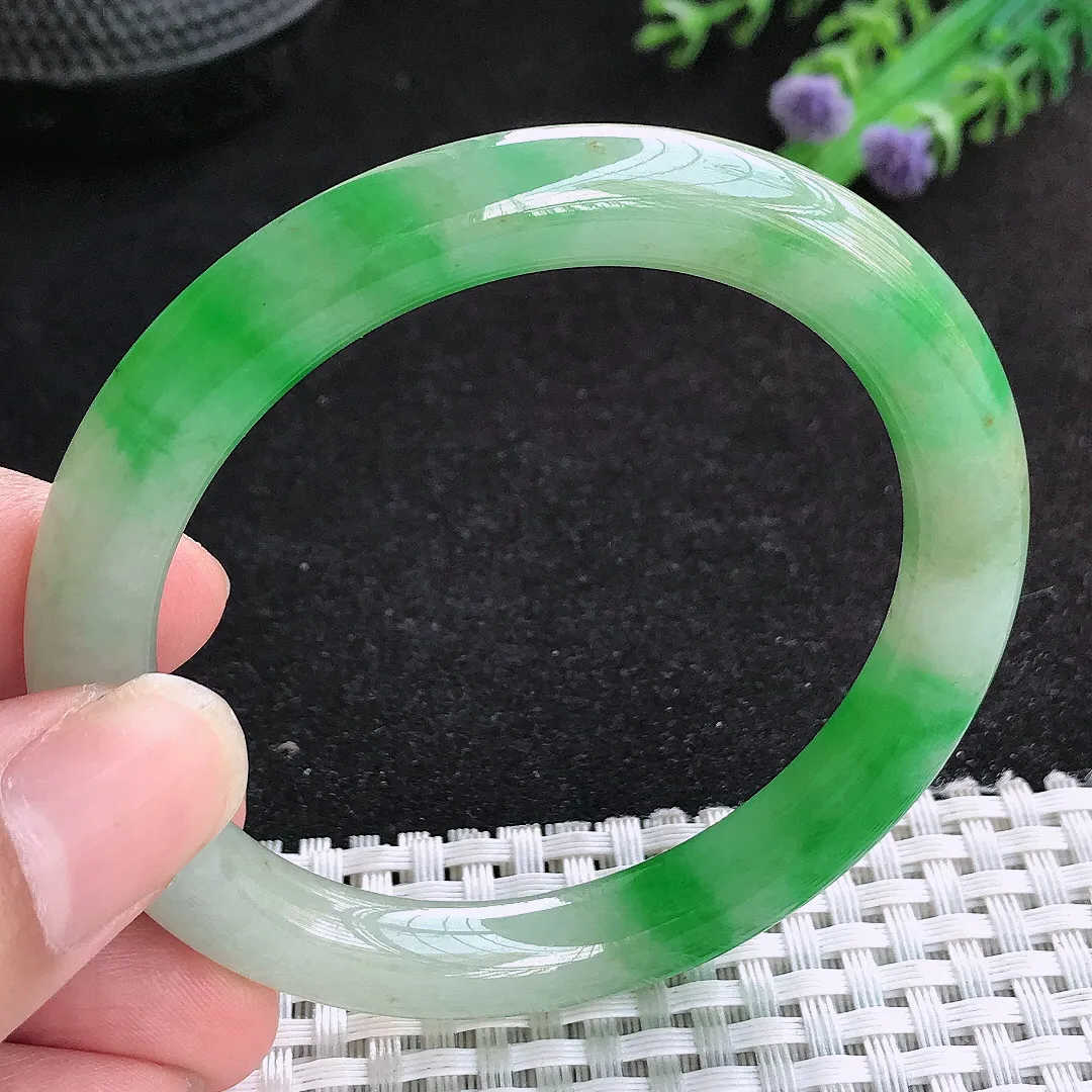 自然光54/8.7/9老坑冰胶水灵辣阳绿圆条手镯翡翠玉镯女款百搭