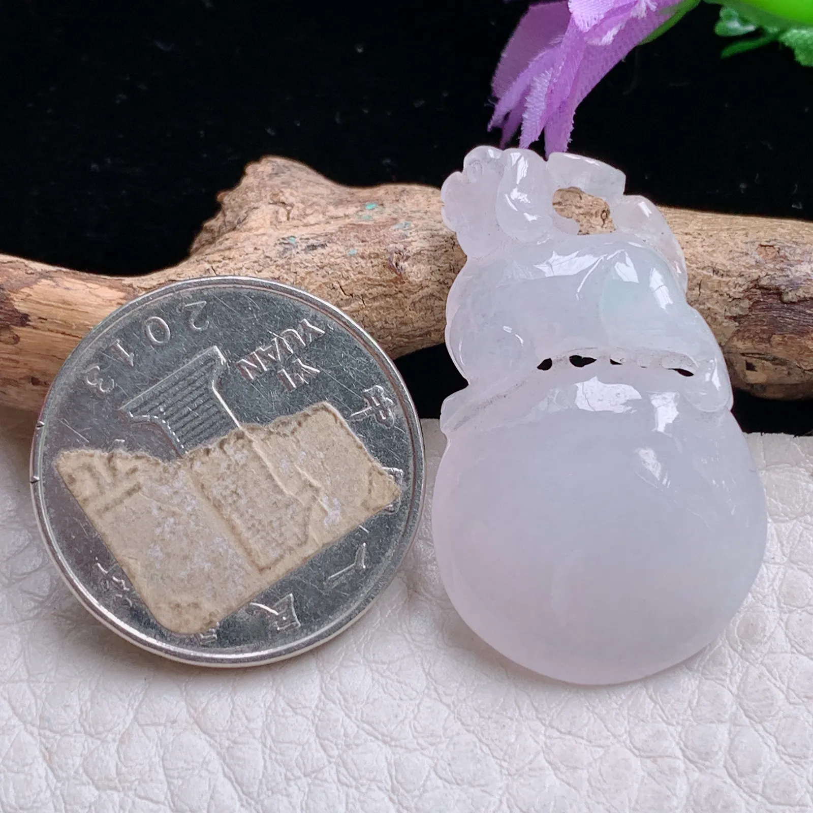 ajj实拍35.8*21*7缅甸翡翠精雕淡雅时来运转玉吊坠 玉挂件