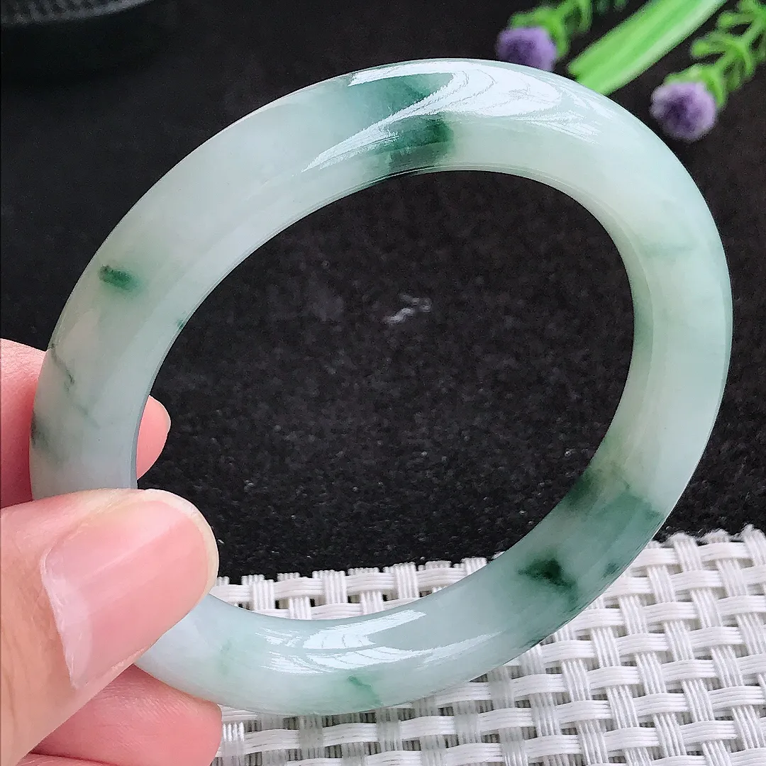 自然光53/10.2/9.5老坑精美冰润飘花圆条手镯天然翡翠玉镯女款百搭