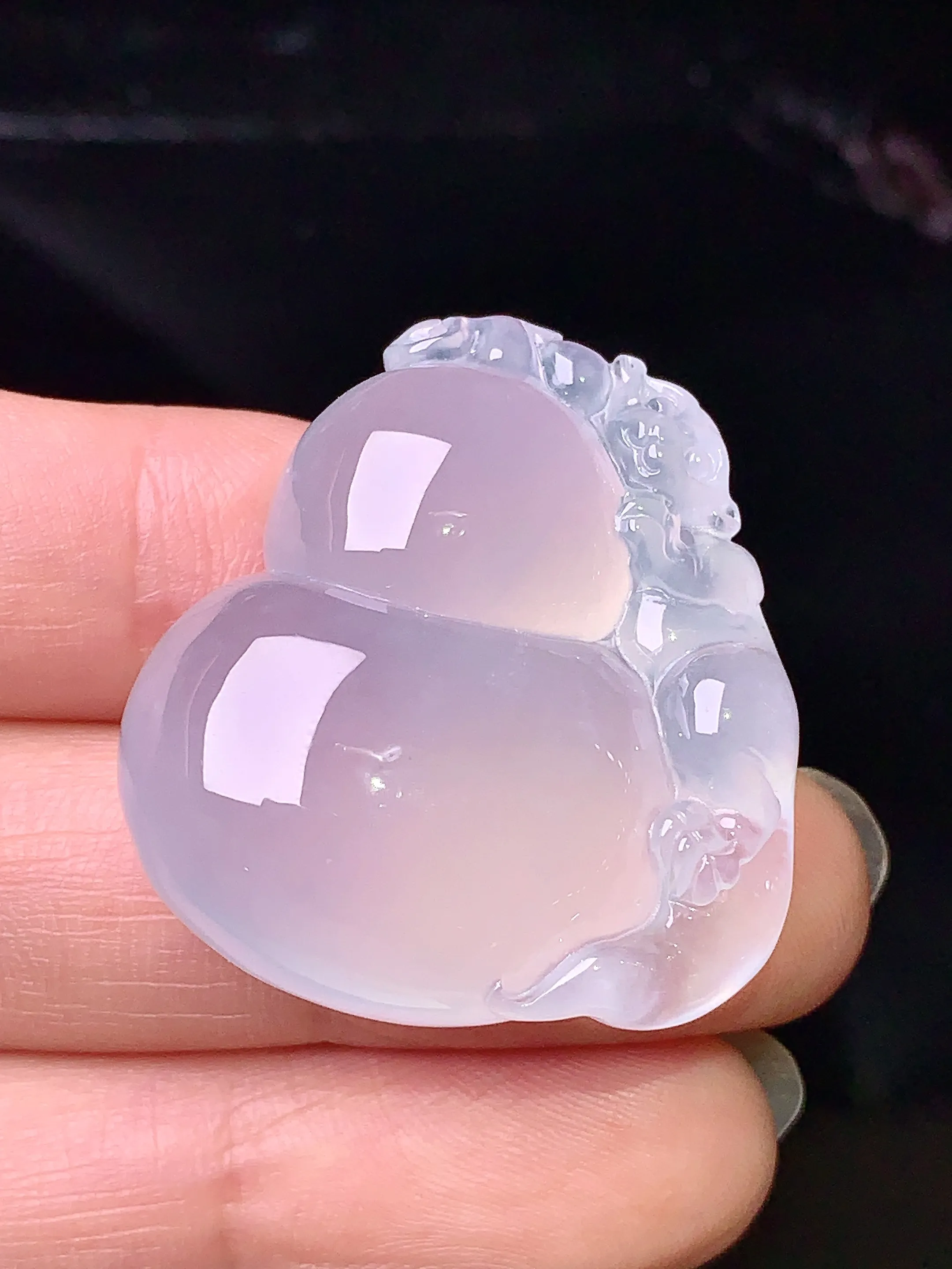 冰种葫芦吊坠 玉质细腻 色泽清新艳丽 整体尺寸31*28.6*10
