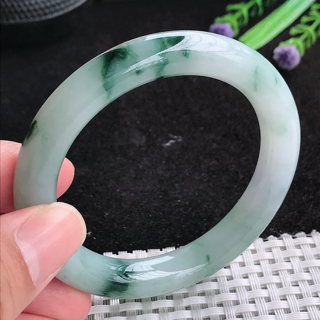 自然光53/10.2/9.5老坑精美冰润飘花圆条手镯天然翡翠玉镯女款百搭