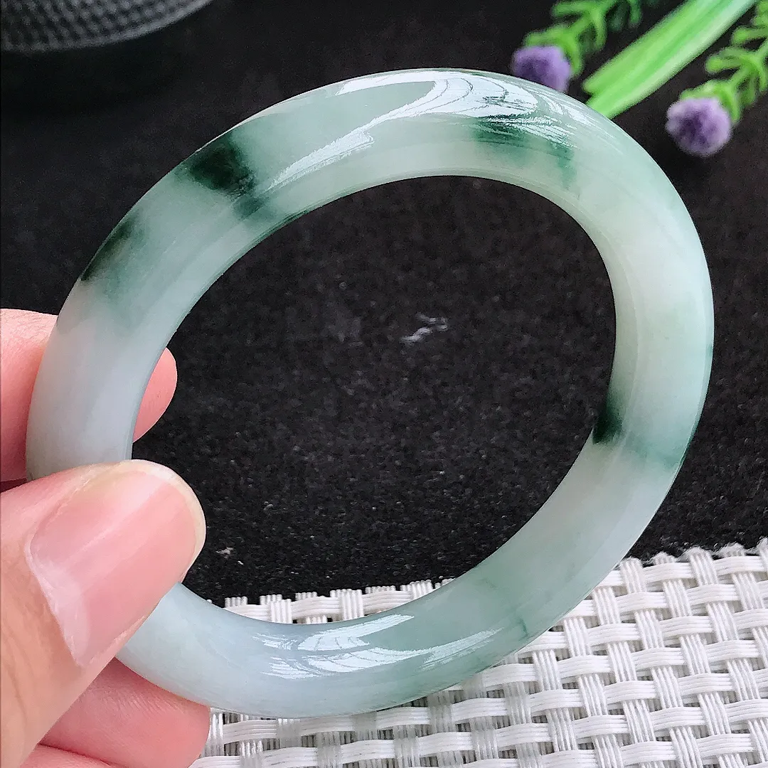 自然光53/10.2/9.5老坑精美冰润飘花圆条手镯天然翡翠玉镯女款百搭