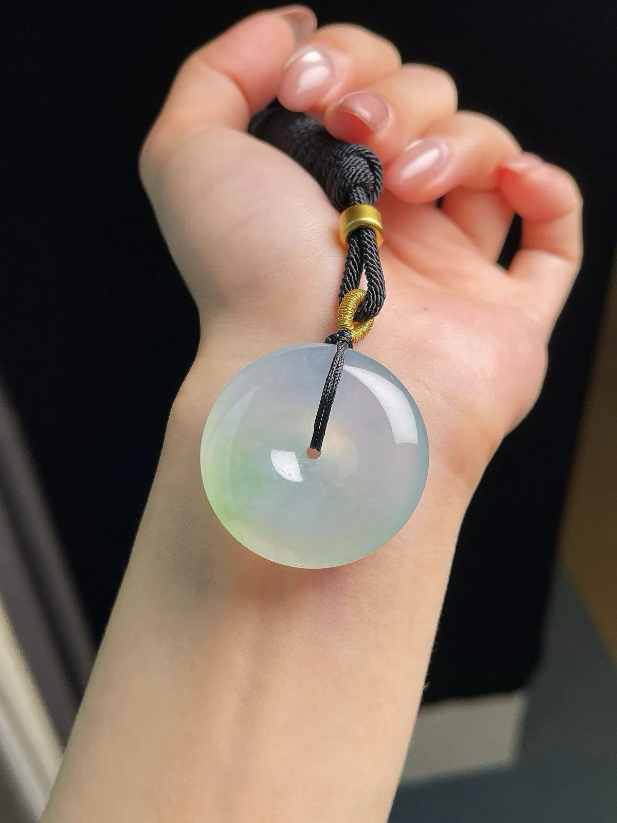 冰飘绿彩大平安扣起胶感 

尺寸：32.1-32.1-8.6mm