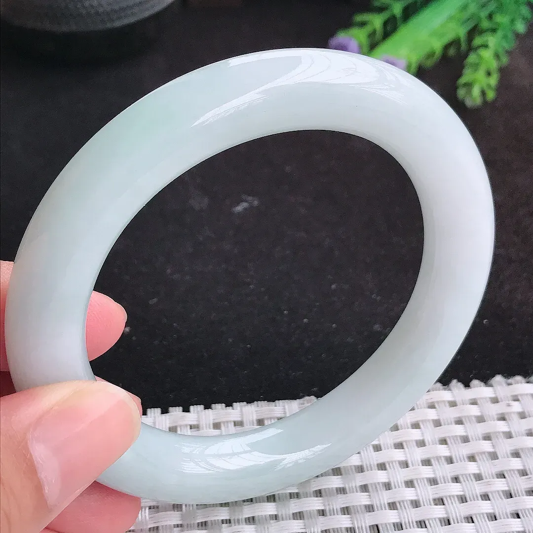 自然光58.2/11老坑秀气冰润白月光圆条手镯大圈口天然翡翠玉镯女款百搭