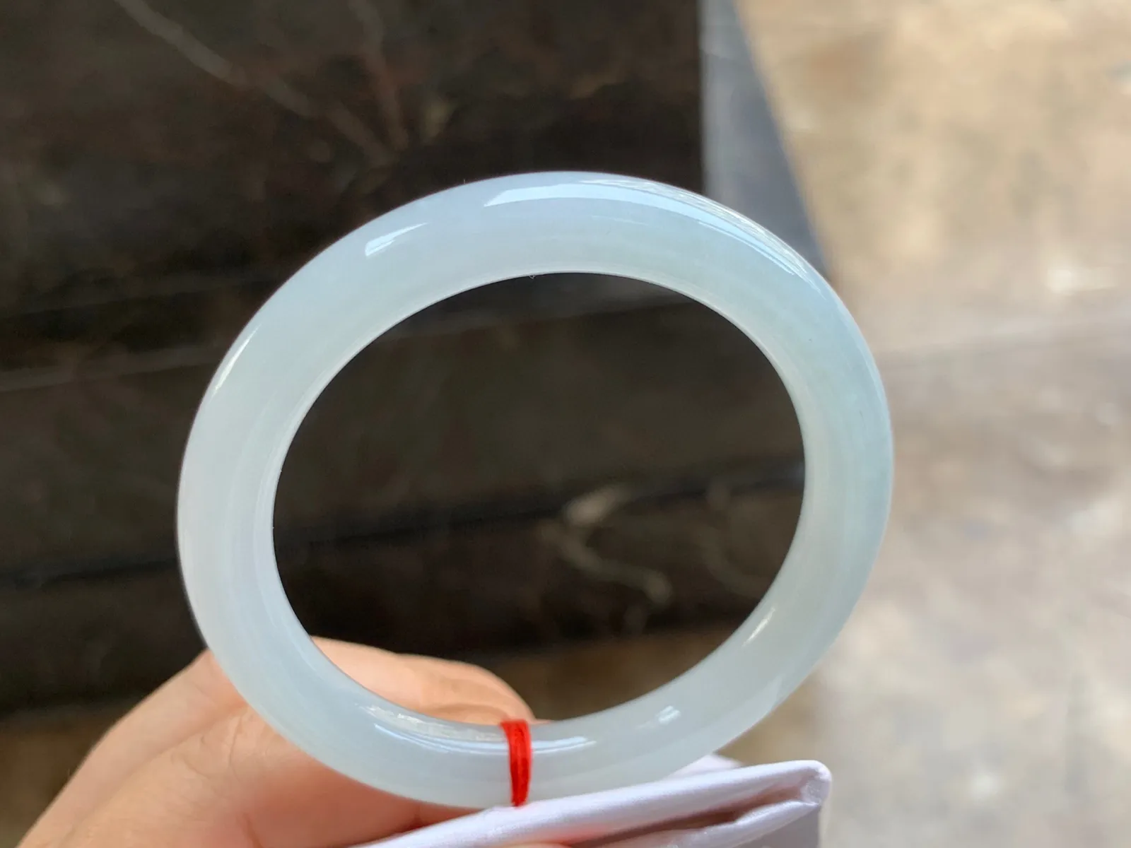 52.5-8.5mm
冰种圆条手镯  纯净白月光