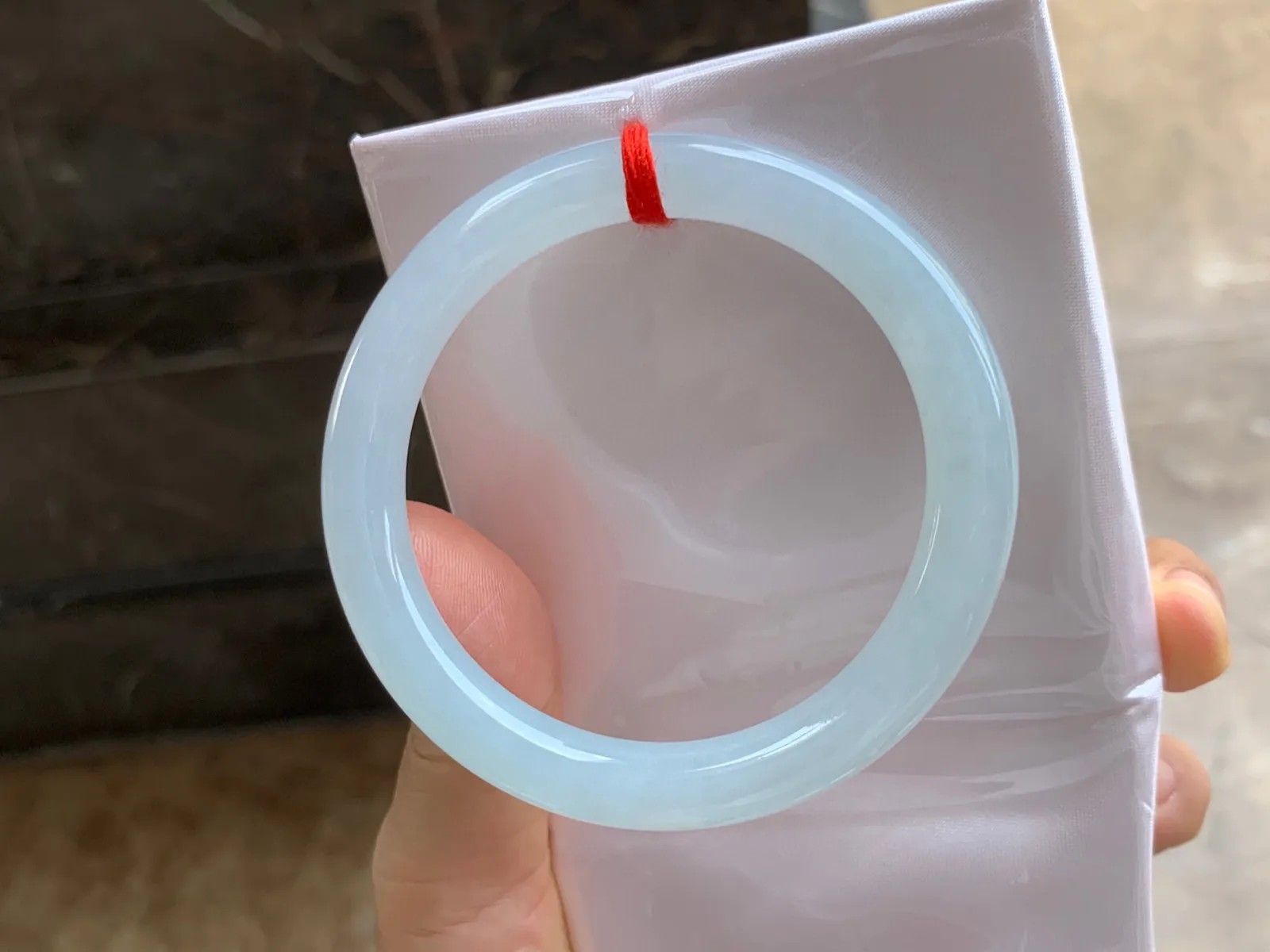 52.5-8.5mm
冰种圆条手镯  纯净白月光