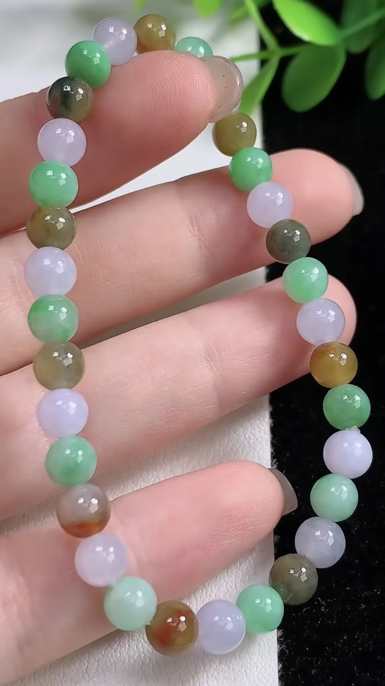 缅甸天然翡翠a货 老坑料起胶冰润 三彩圆珠手串 手链  32颗，尺寸 5.8mm  y  10.75