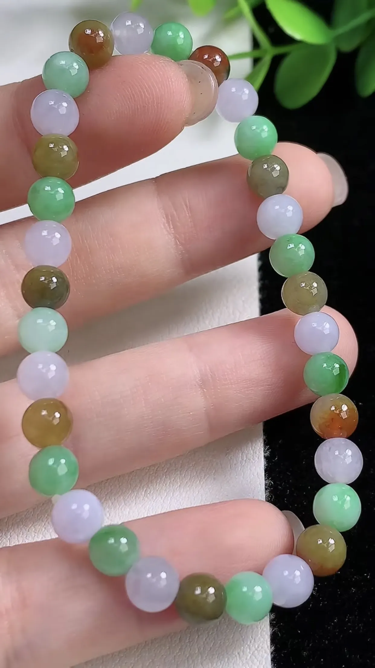 缅甸天然翡翠a货 老坑料起胶冰润 三彩圆珠手串 手链  32颗，尺寸 5.8mm  y  10.75