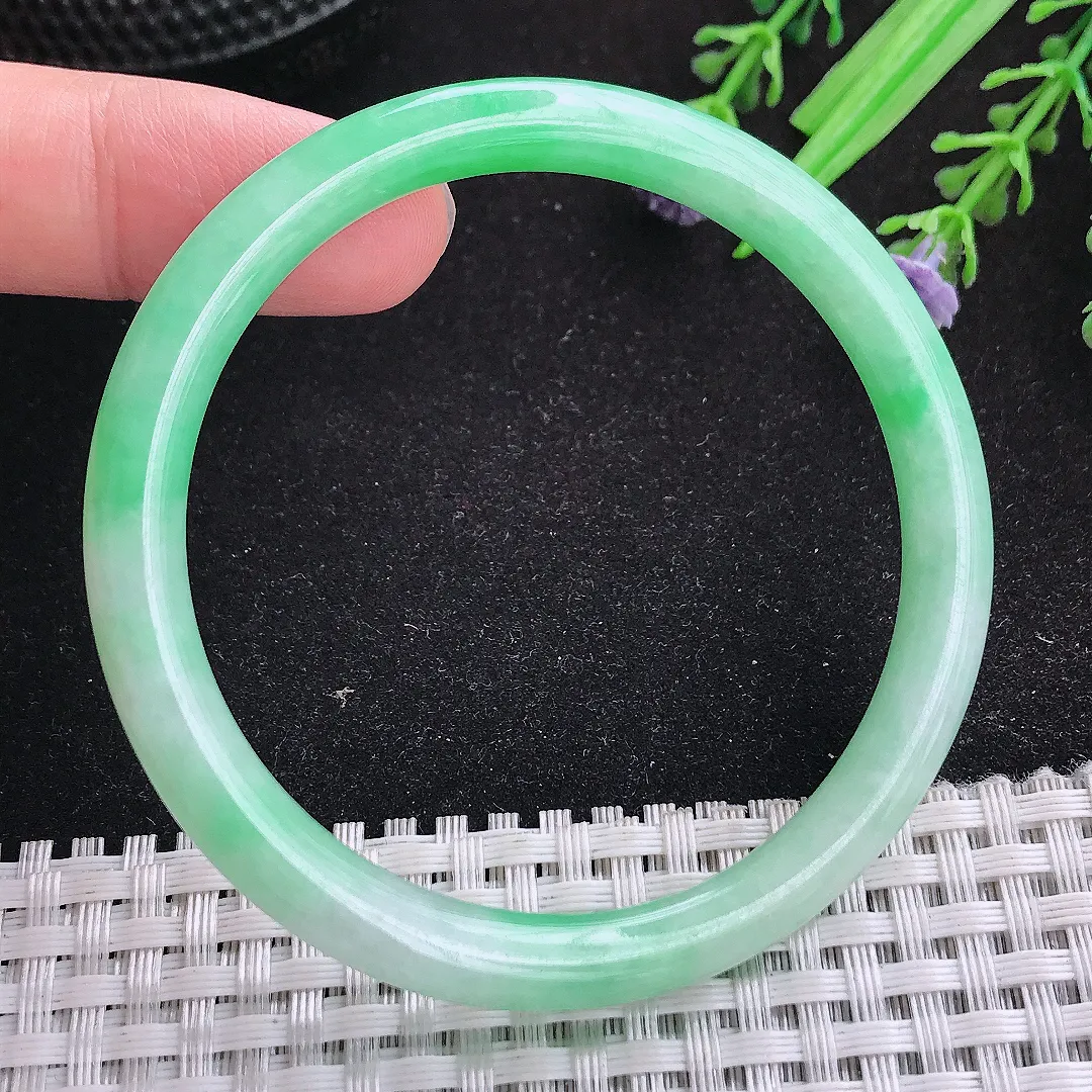 自然光54.5/6.5/6.8老坑精美满绿飘阳绿细条手镯天然翡翠玉镯女款百搭