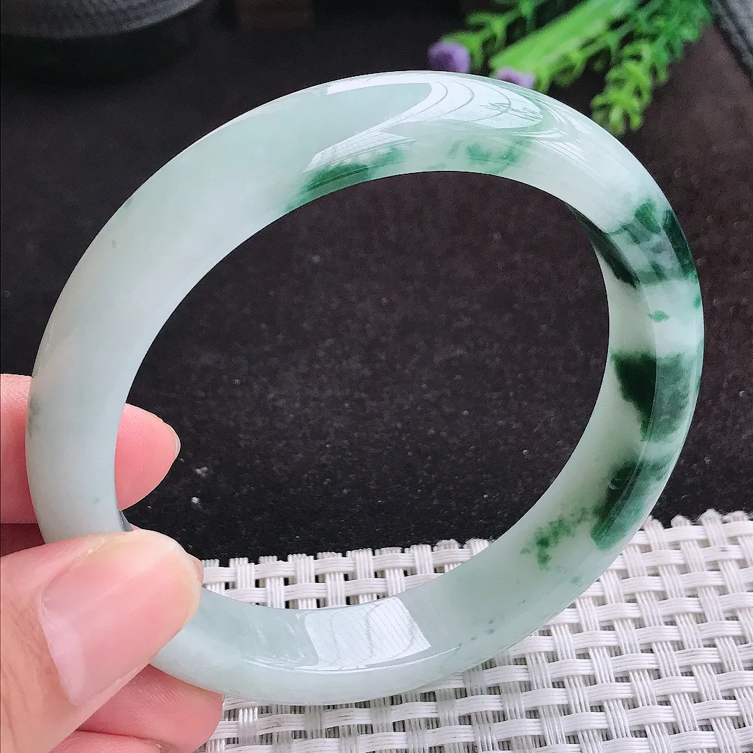 自然光63/13/8.5大圈口老坑精美冰润飘花手镯天然翡翠玉镯女款百搭