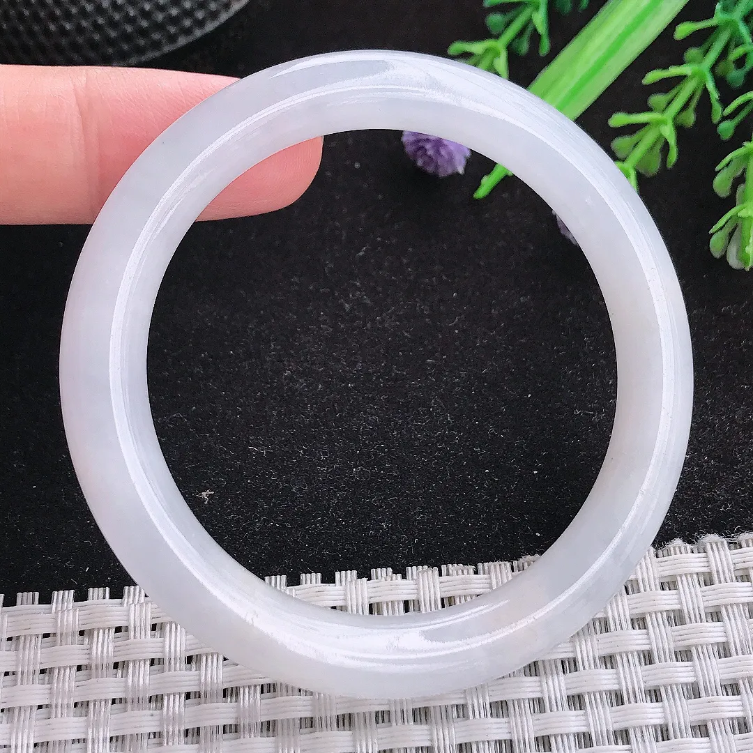 自然光52.5/8.5老坑秀气冰润白月光圆条手镯天然翡翠玉镯女款百搭