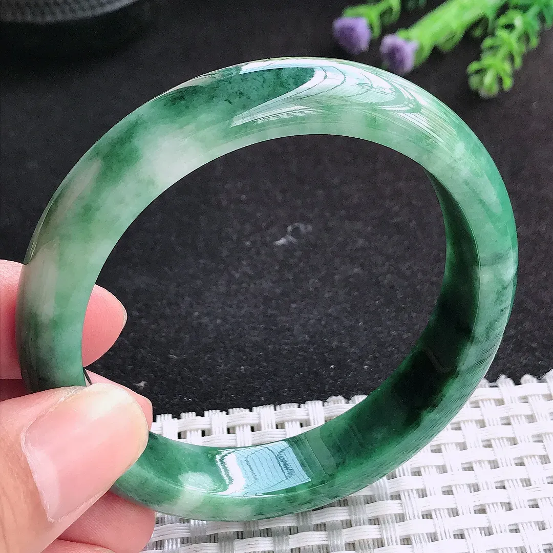自然光56.5/12.7/8.1老坑精美温润特色飘花手镯天然翡翠玉镯女款百搭