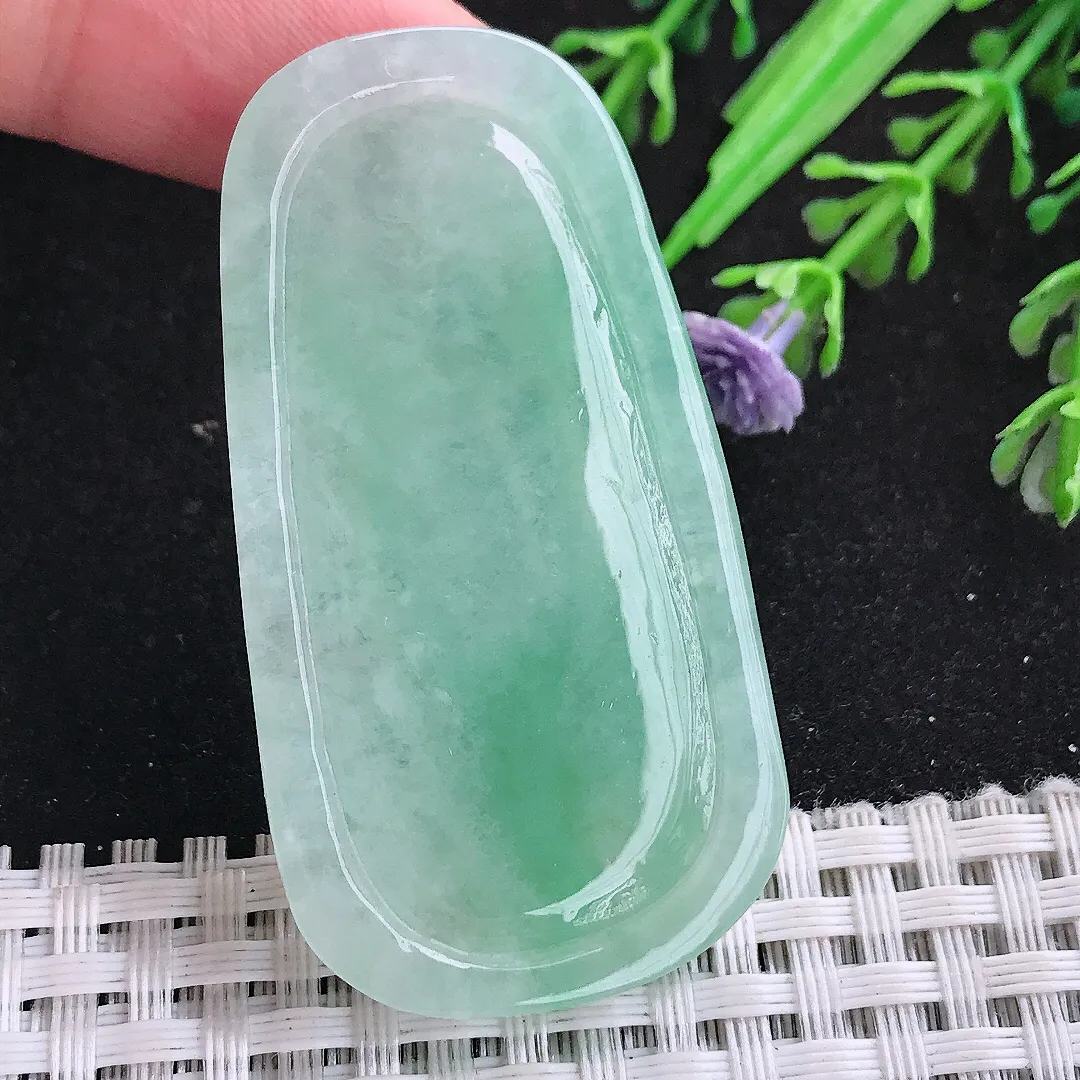 自然光54.3/28.8/6老坑冰润水灵冰晴绿地藏王菩萨吊坠翡翠玉坠