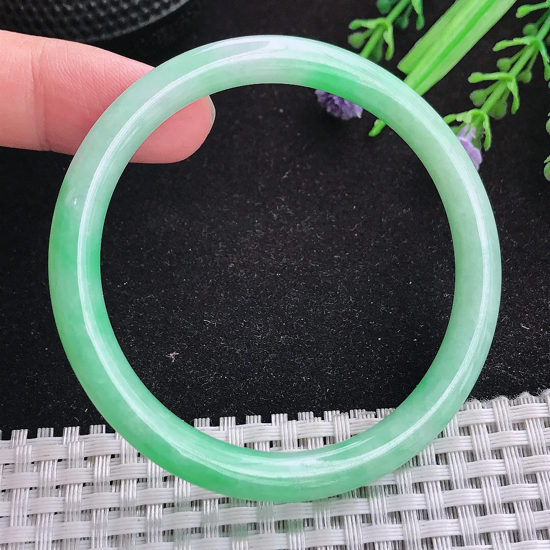 自然光54.5/6.5/6.8老坑精美满绿飘阳绿细条手镯天然翡翠玉镯女款百搭