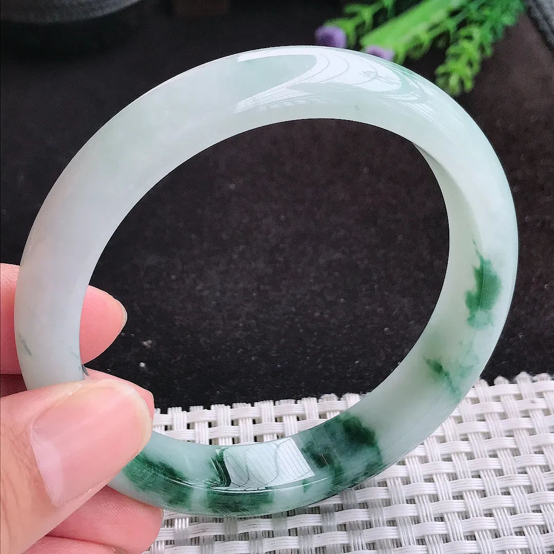 自然光63/13/8.5大圈口老坑精美冰润飘花手镯天然翡翠玉镯女款百搭