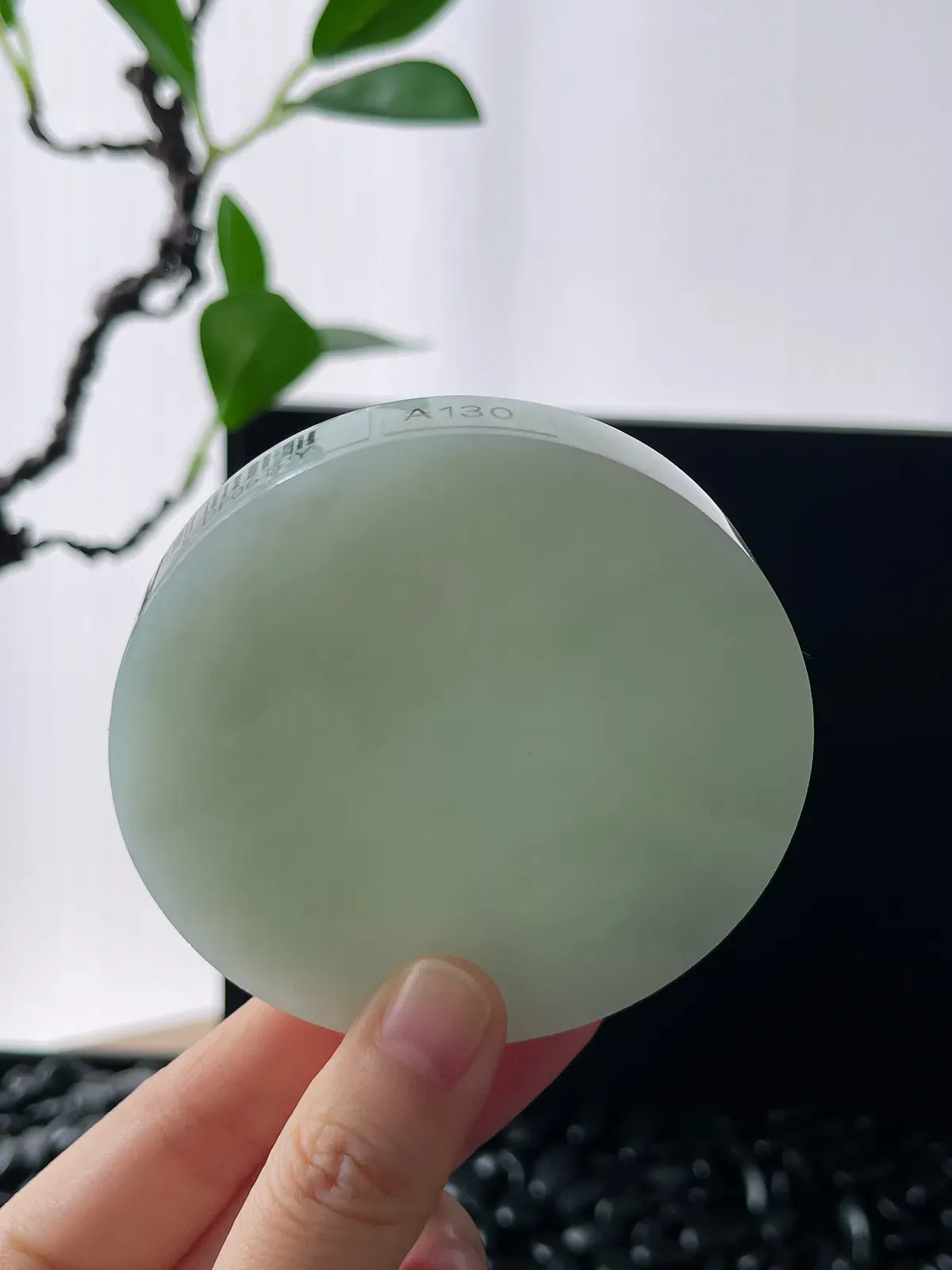 翡翠镯饼，⭕️正圈最大做55，圆条最大做51