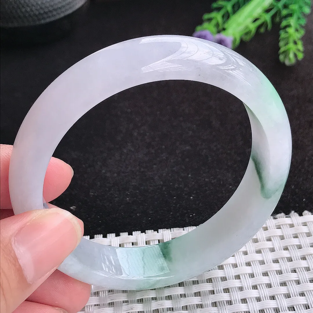 自然光59/14/7.8老坑精美冰润飘花手镯天然翡翠玉镯女款百搭