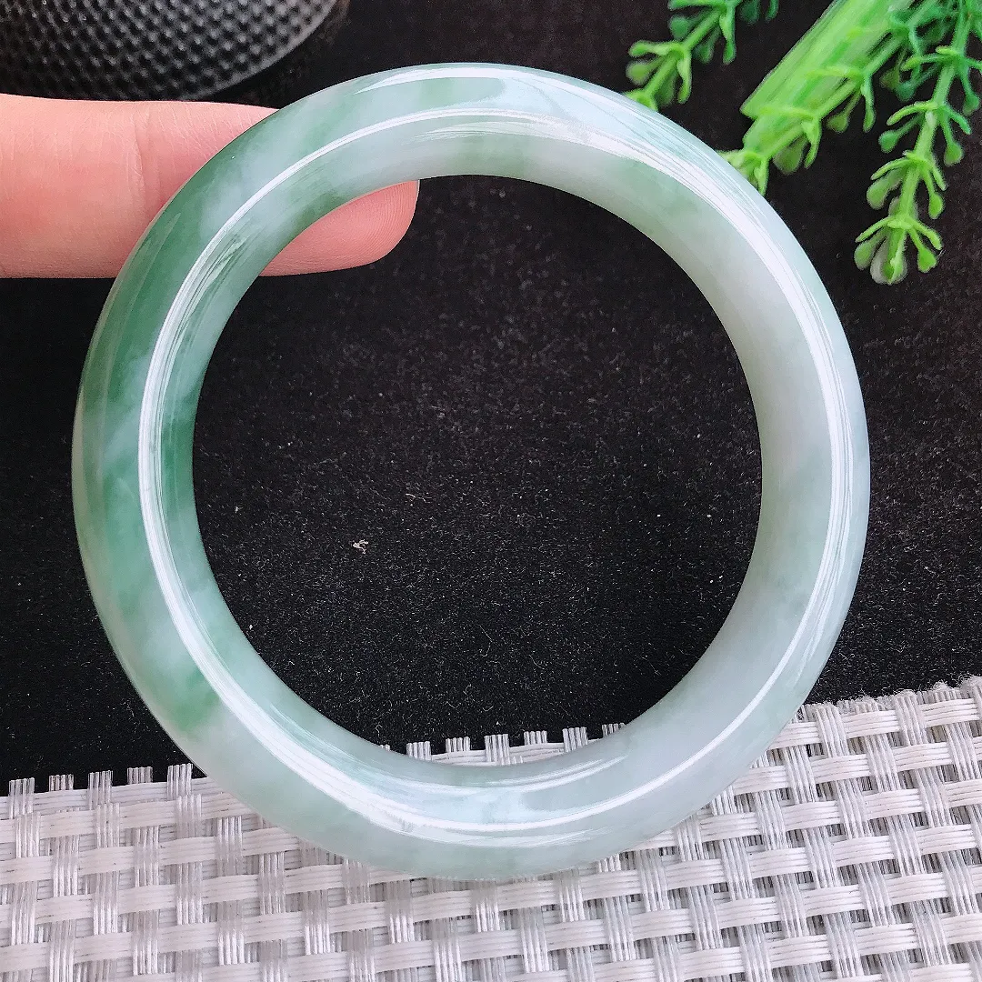自然光57/10.4/10.3老坑冰润起胶飘花圆条手镯天然翡翠玉镯女款百搭