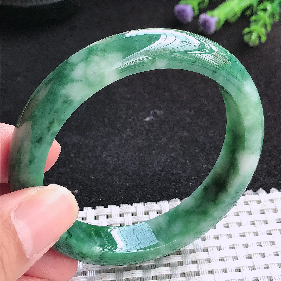 自然光56.5/12.7/8.1老坑精美温润特色飘花手镯天然翡翠玉镯女款百搭