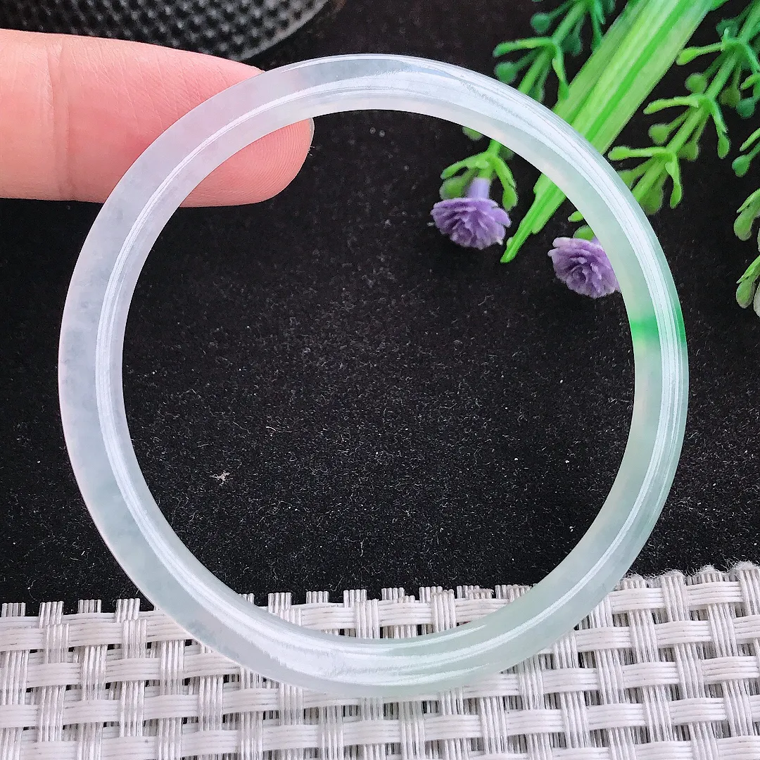 自然光54.5/4.1/5.7老坑冰种果冻胶飘阳绿细条手镯天然翡翠玉镯女款百搭