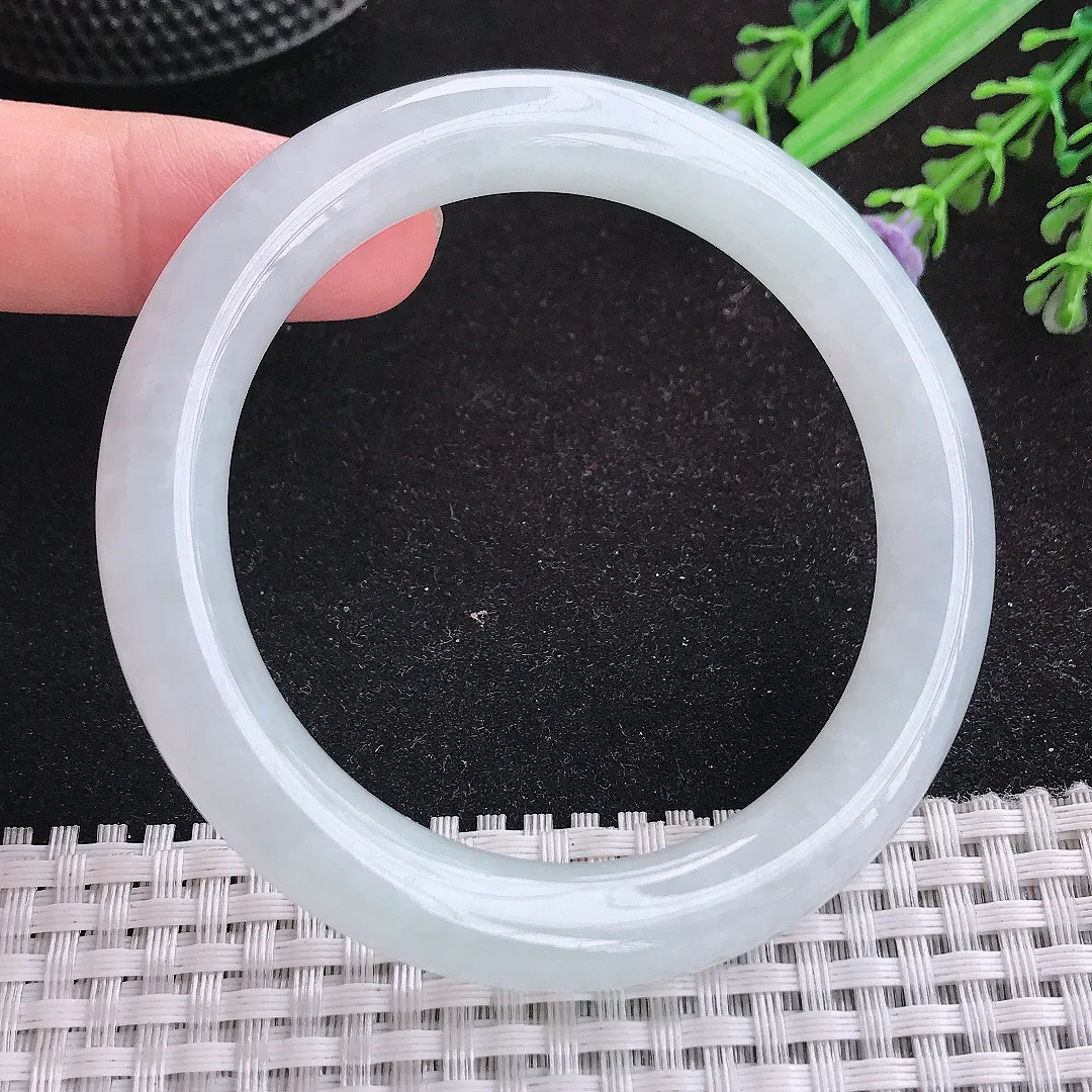 自然光55.5/10/9.8老坑冰胶水灵白月光圆条手镯天然翡翠玉镯女款百搭