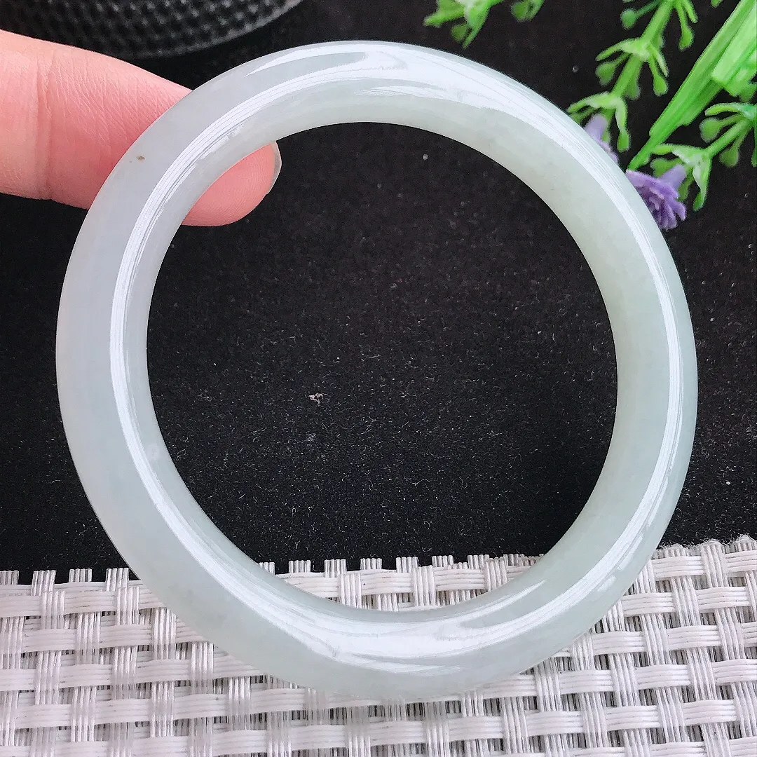 自然光54/8.8老坑秀气冰润起胶圆条手镯天然翡翠玉镯女款百搭